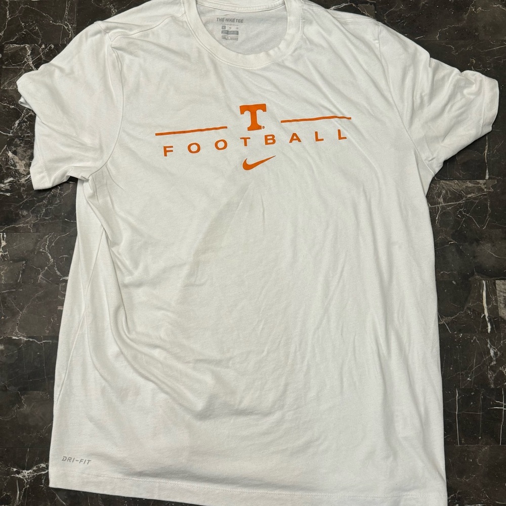 University of Tennessee Nike Dri-Fit TShirt Size XL